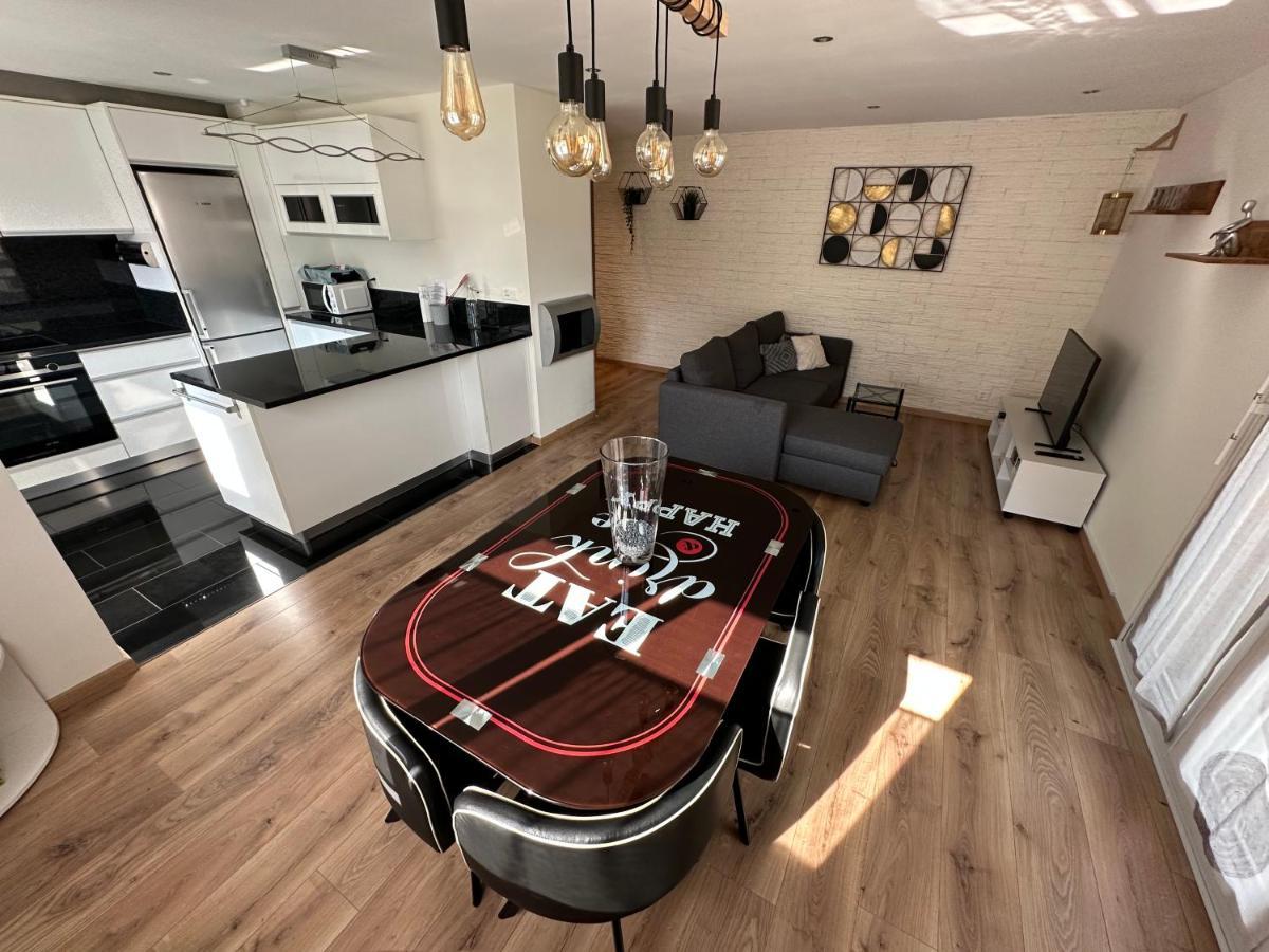 Gruyere Alpes Appartement 3 Chambres Bbq Parking Neirivue Exteriér fotografie