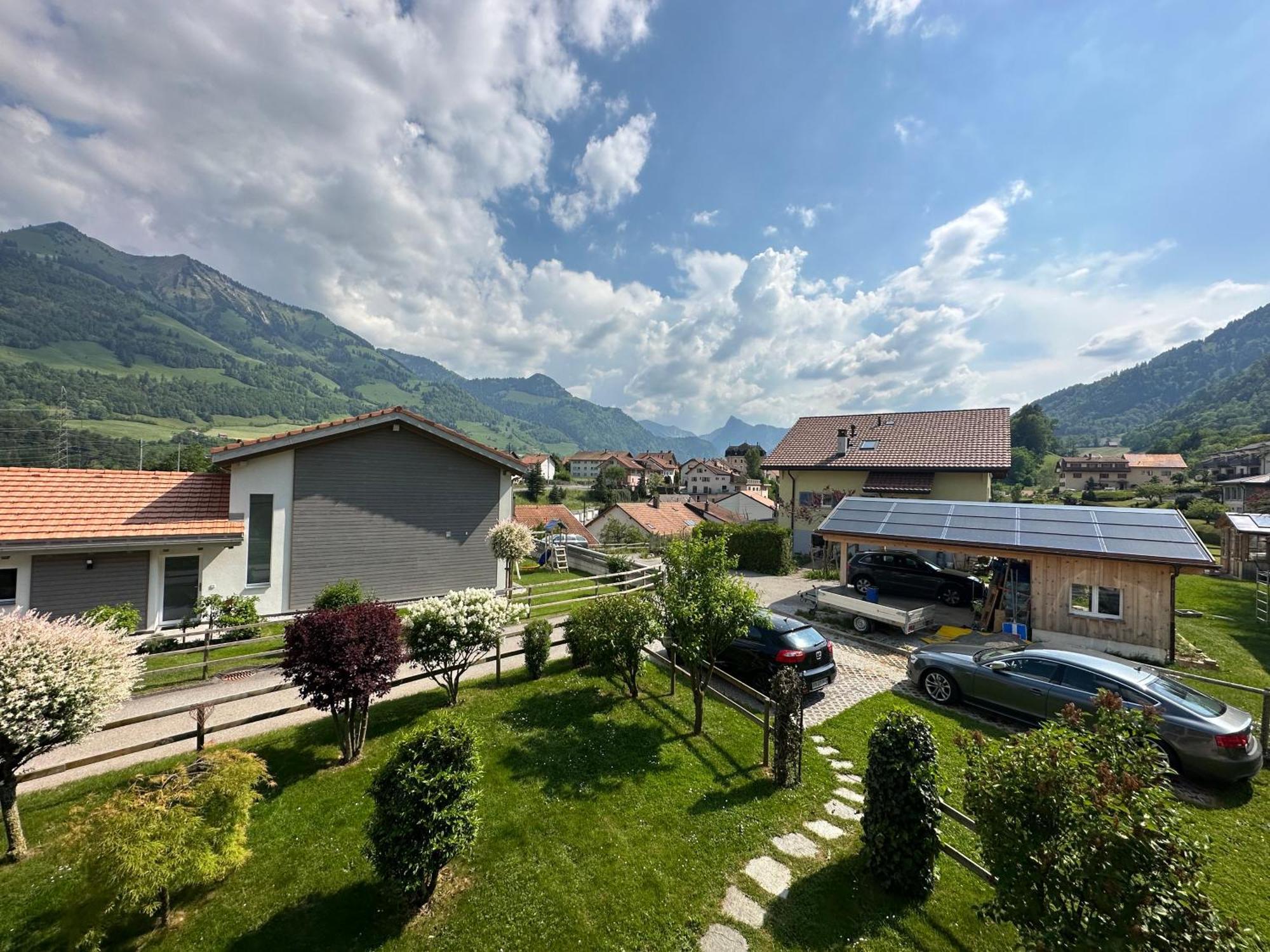 Gruyere Alpes Appartement 3 Chambres Bbq Parking Neirivue Exteriér fotografie